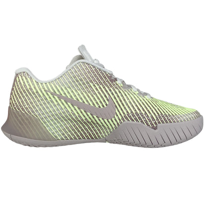 Nike Women's Air Zoom Vapor 11 Premium FQ3169-001