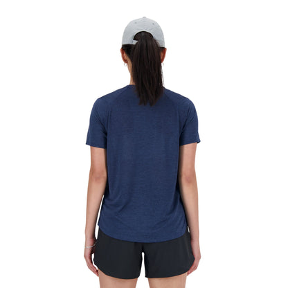 New Balance T-shirt RC Essential pour femme - Bleu marine